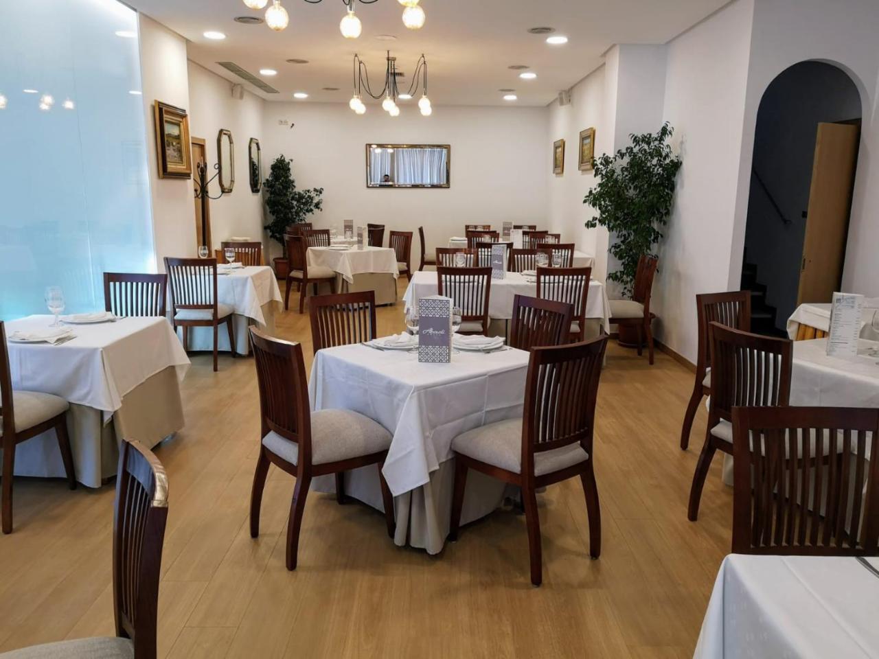 Hotel Abadi Cordova Esterno foto