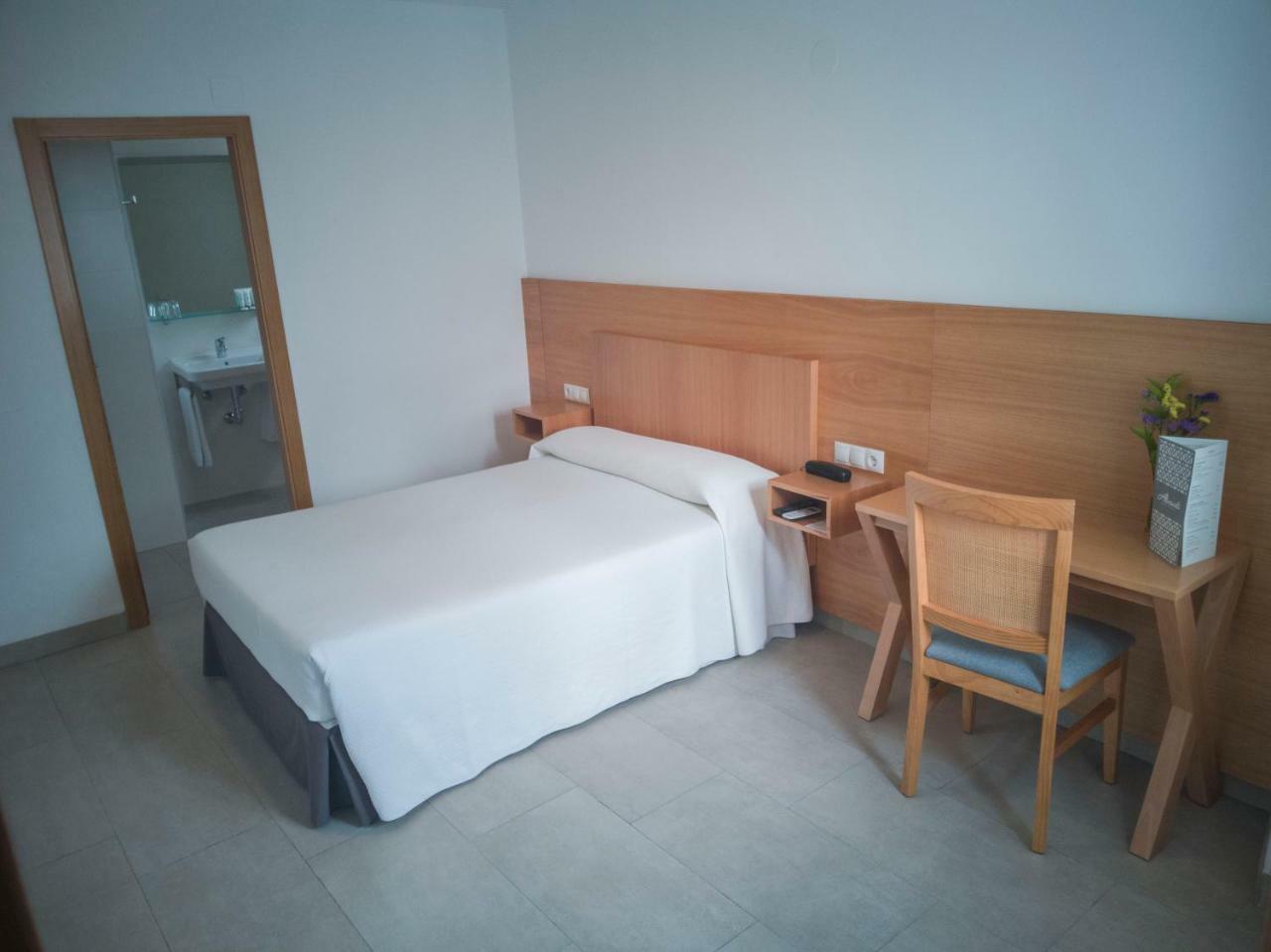 Hotel Abadi Cordova Esterno foto