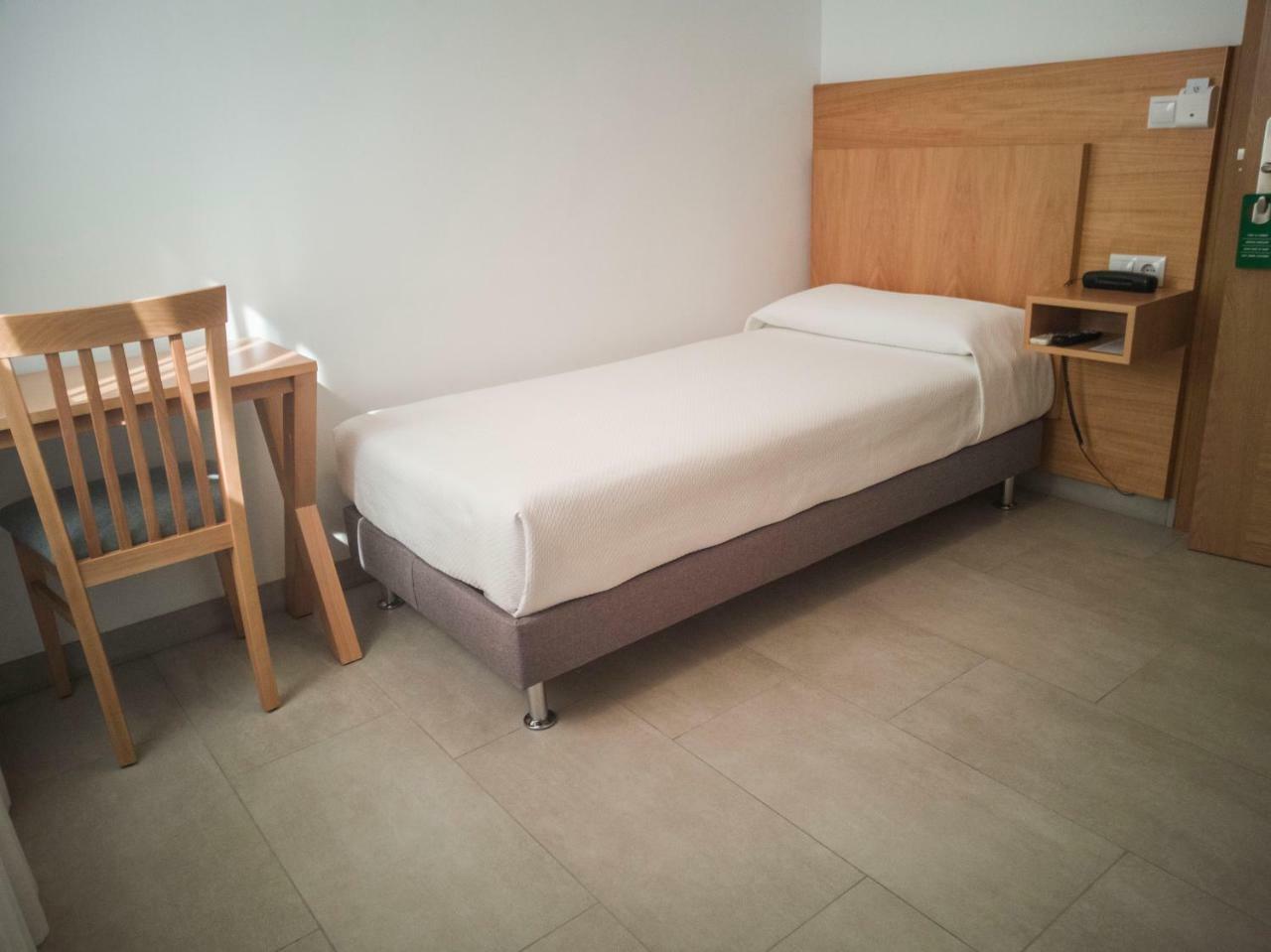 Hotel Abadi Cordova Esterno foto