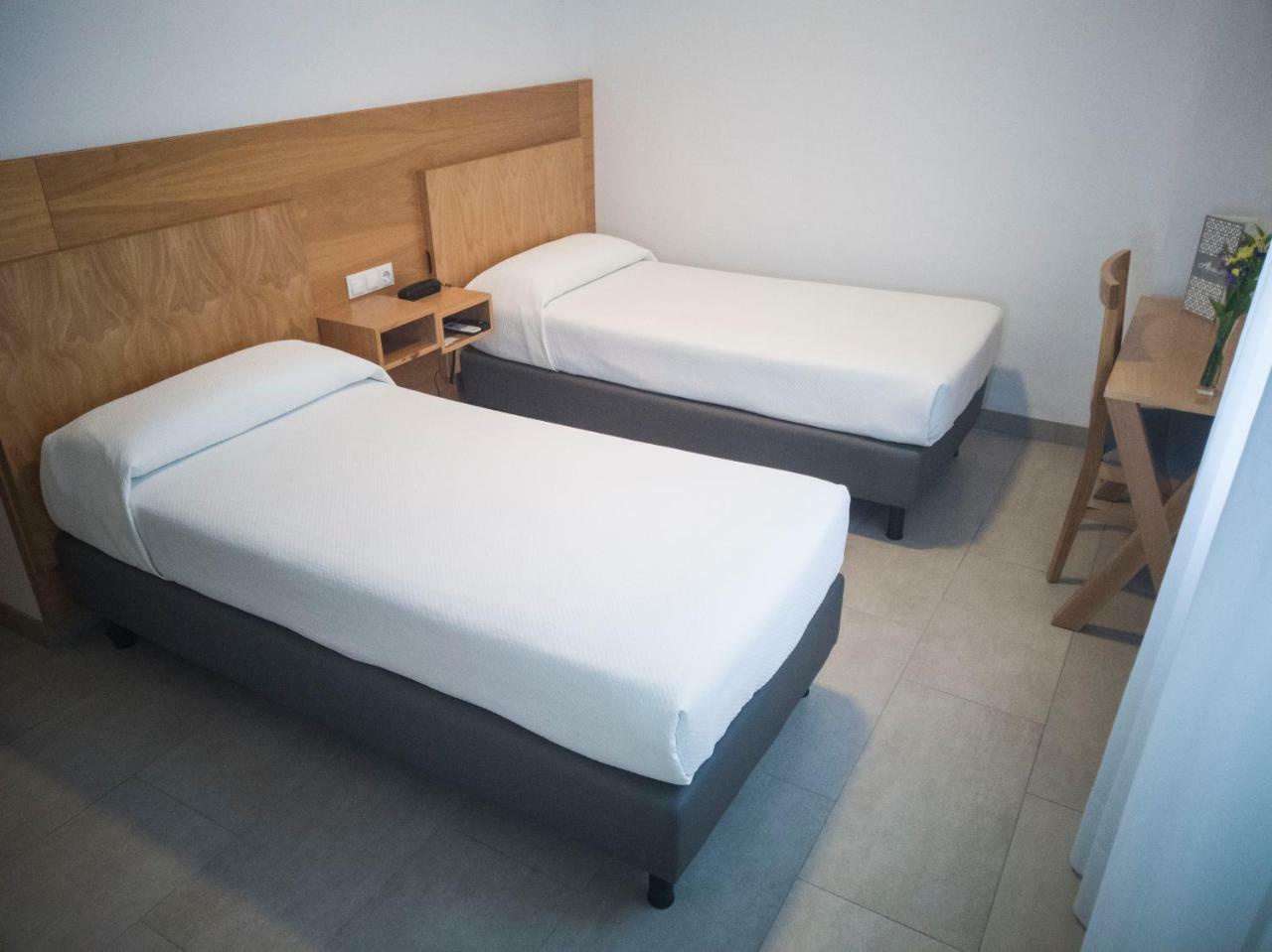 Hotel Abadi Cordova Esterno foto